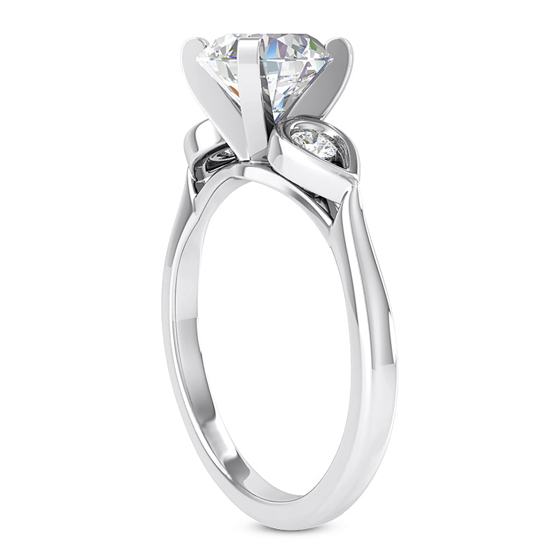 0.85ct Ladies Round Cut Diamond Engagement Ring