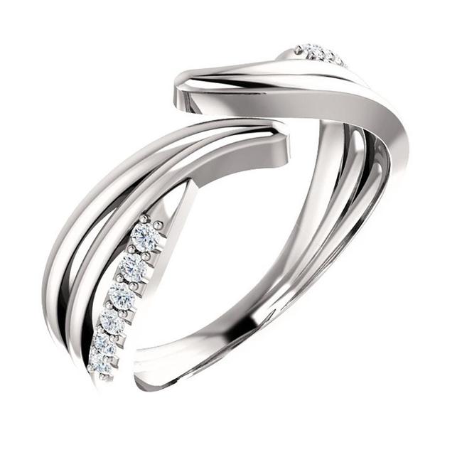 0.25 Ct Ladies Round Bypass Ring